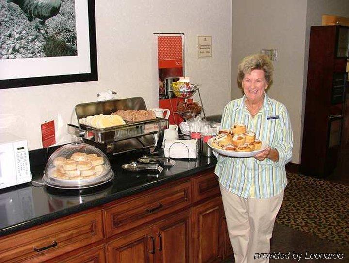 Hampton Inn Conyers Restaurante foto